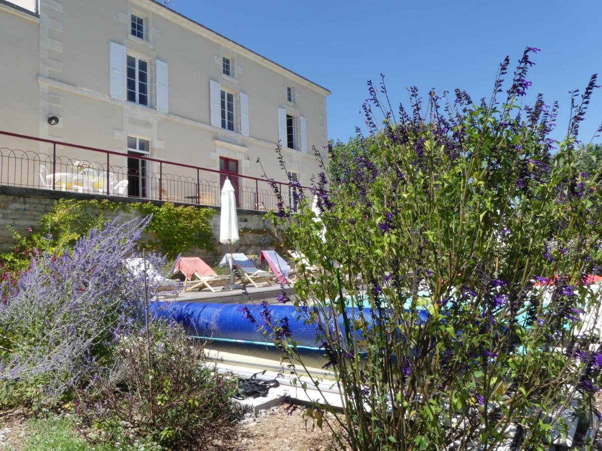 Les Jardins De Xanton Hotel Bagian luar foto