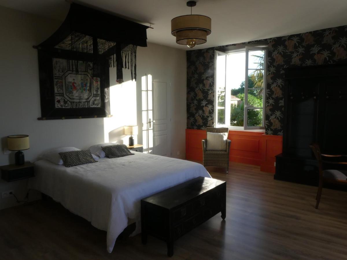 Les Jardins De Xanton Hotel Bagian luar foto